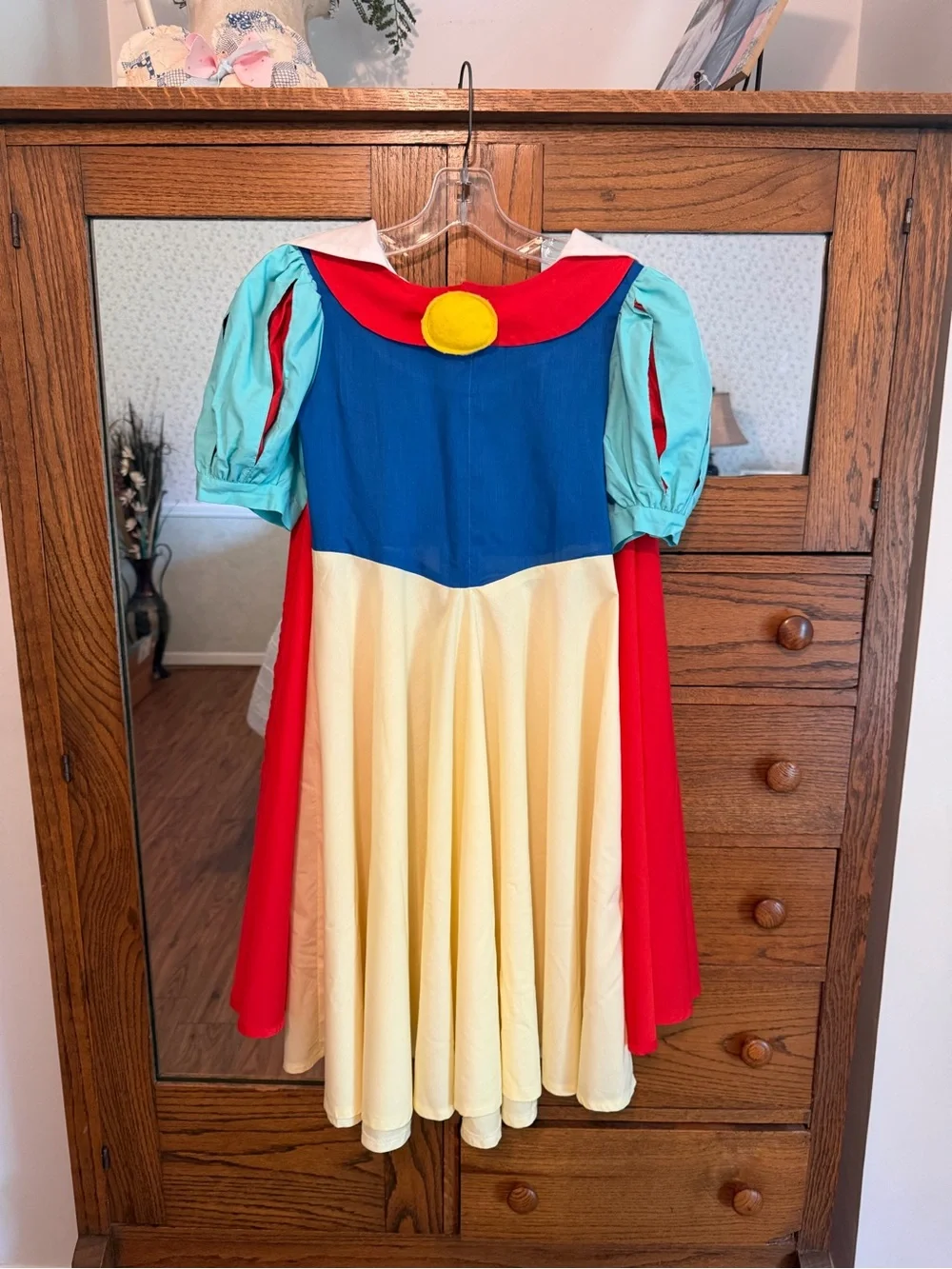 Simplicity Disney Snow White Kids Costume Pattern